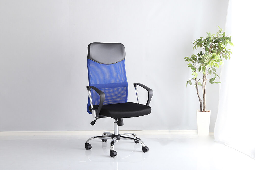 青い椅子｜メッシュ素材オフィスチェア【おすすめ2選】