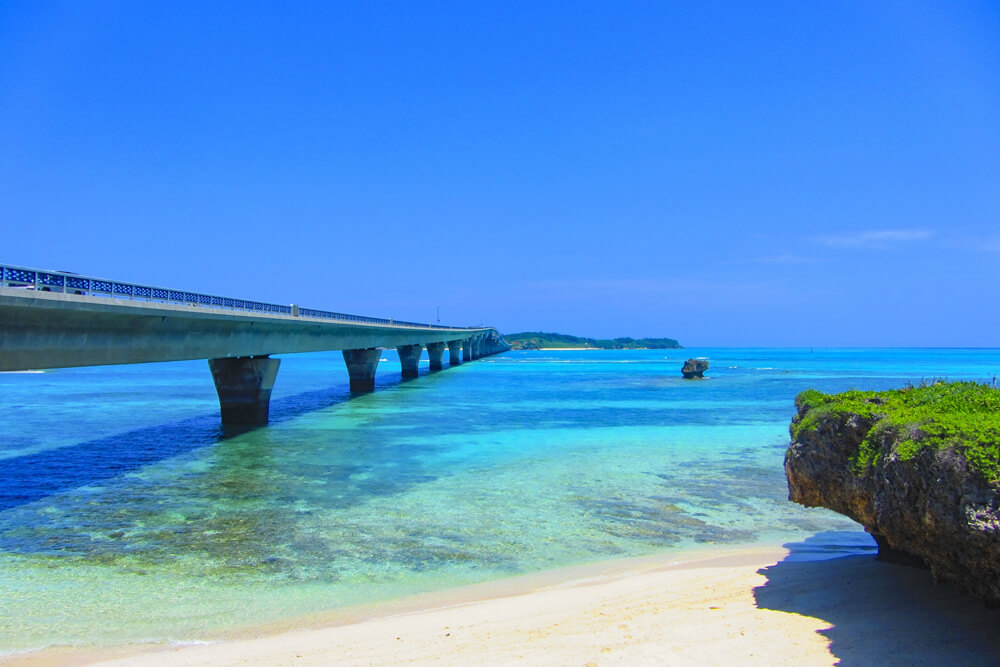 【宮古ブルーの絶景】沖縄・池間島の青い海＆ビーチ